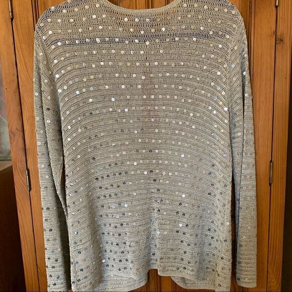 Pierre Cardin Gray Loose Knit Cardigan Sweater Sequins Detail Sz Medium Gorgeous - Picture 6 of 9